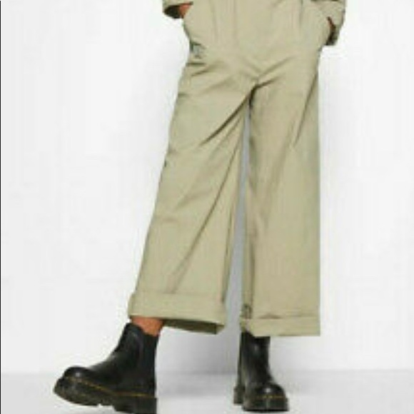 Nike women’s jumpsuit NWT - Picture 6 of 10